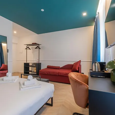 Πανσιόν Maria Cristina Boutique 4*