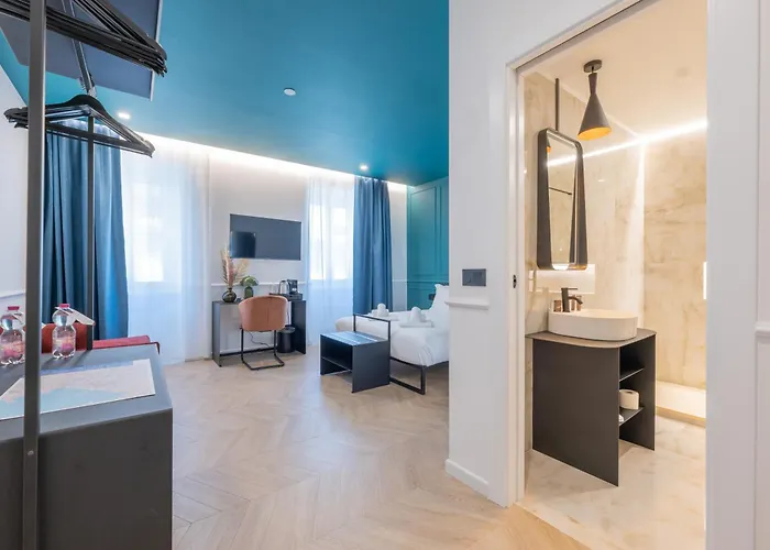 Maria Cristina Boutique 4*